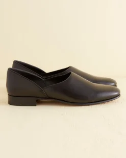 Shoes<BODE Leather House Shoe - Black